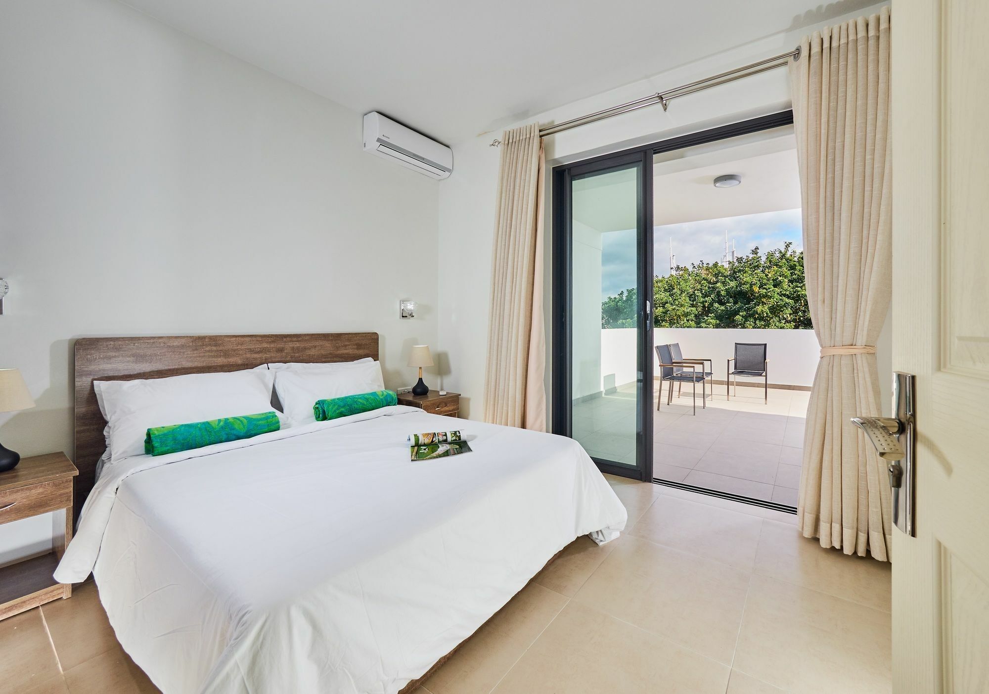 Liberty Drive Apartments & Penthouses By Lov Trou aux Biches Esterno foto