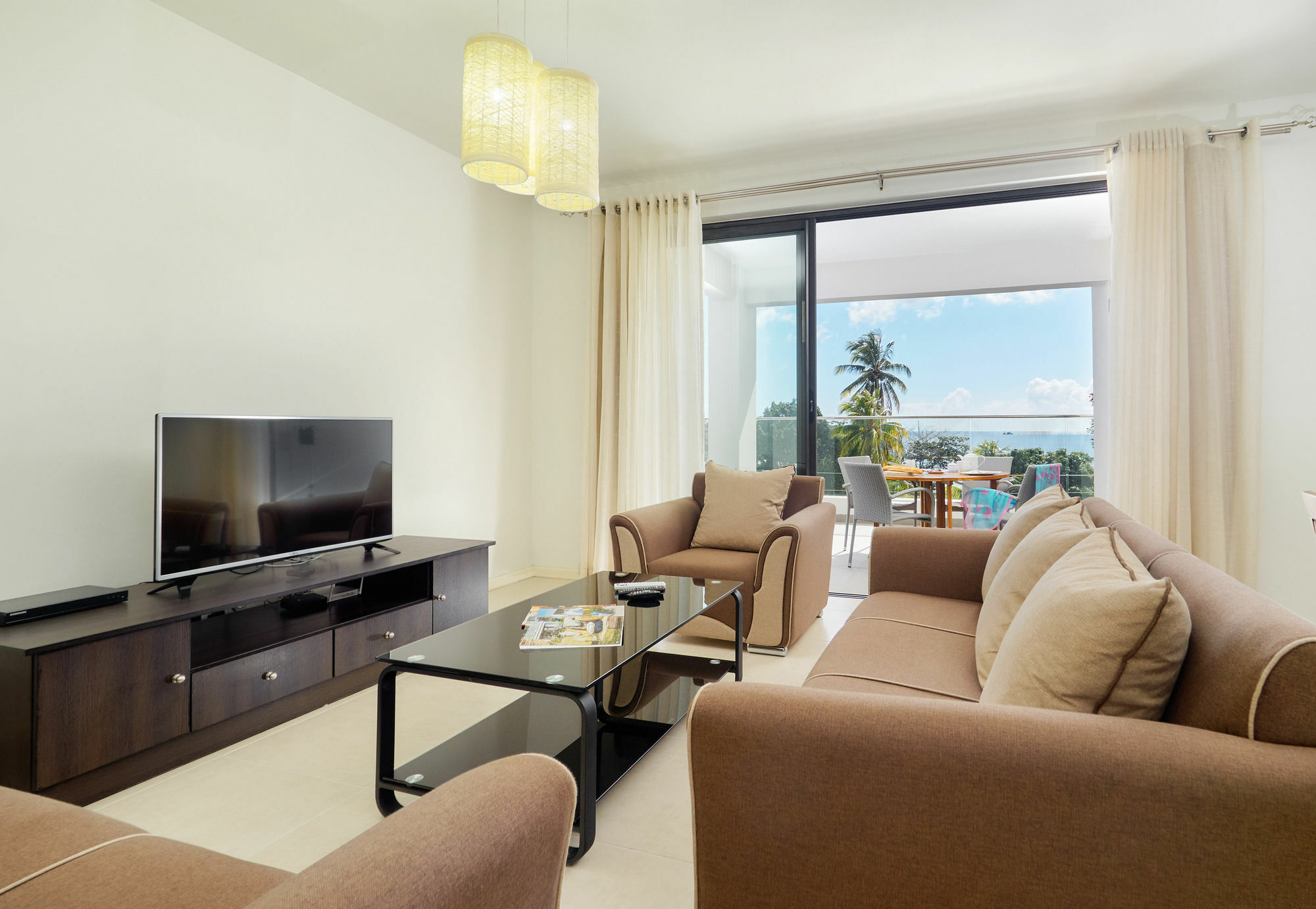 Liberty Drive Apartments & Penthouses By Lov Trou aux Biches Esterno foto