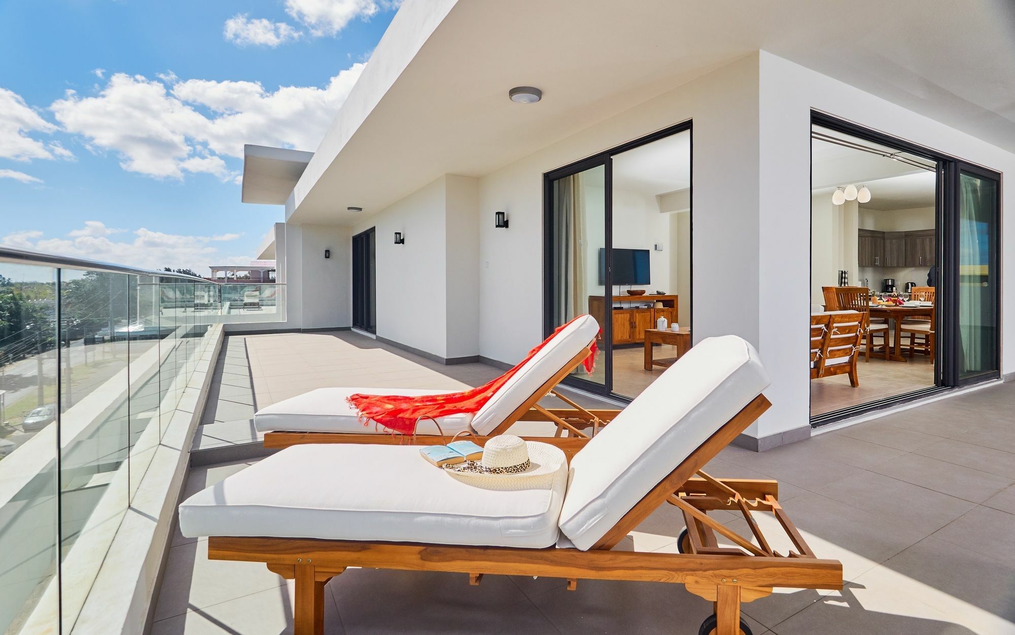 Liberty Drive Apartments & Penthouses By Lov Trou aux Biches Esterno foto