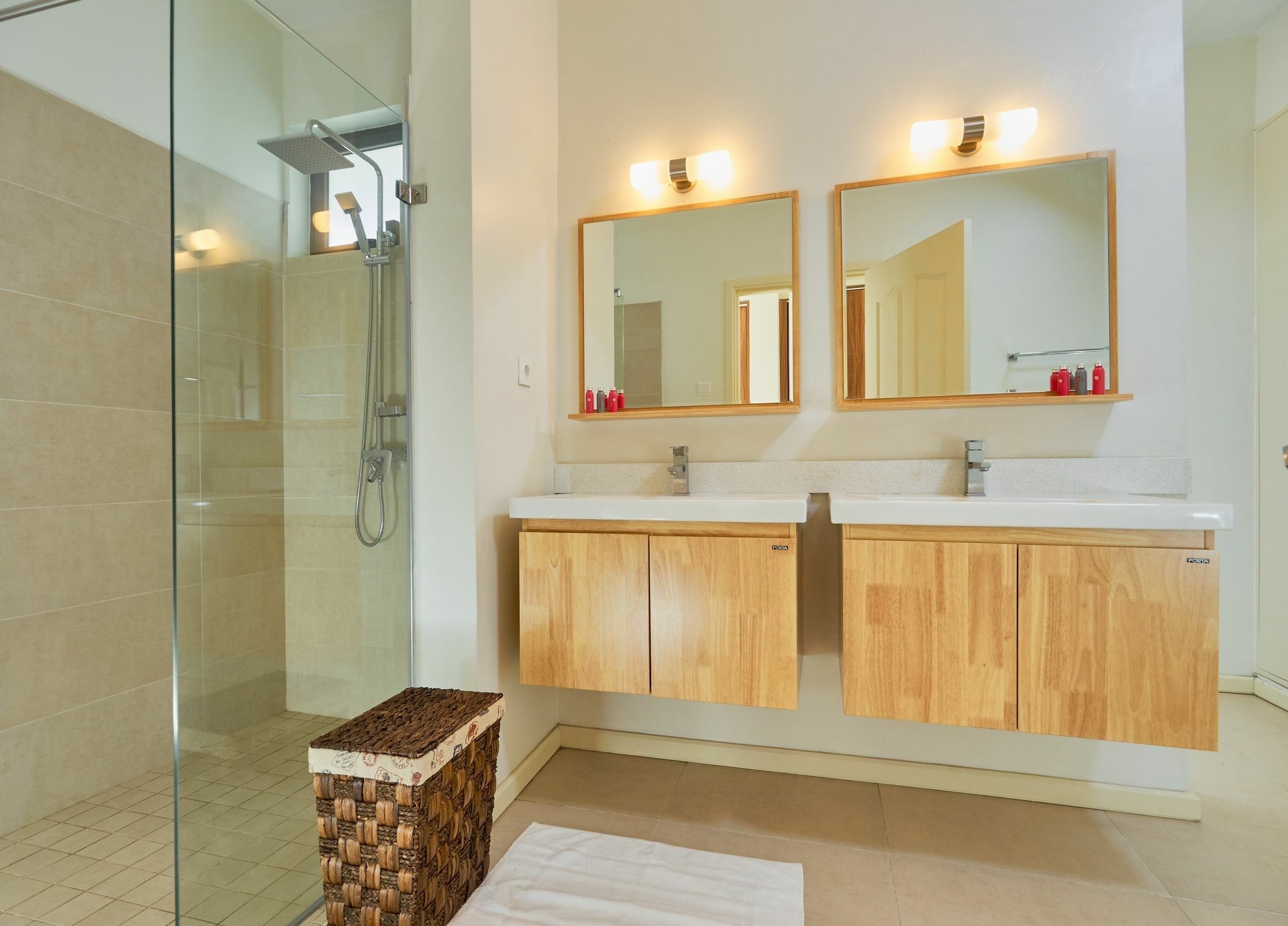 Liberty Drive Apartments & Penthouses By Lov Trou aux Biches Esterno foto